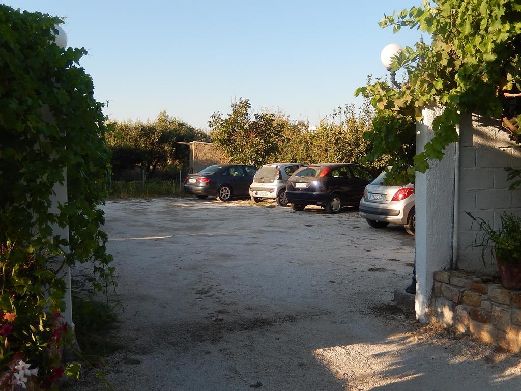 Deidamia Hotel Szkírosz Kültér fotó