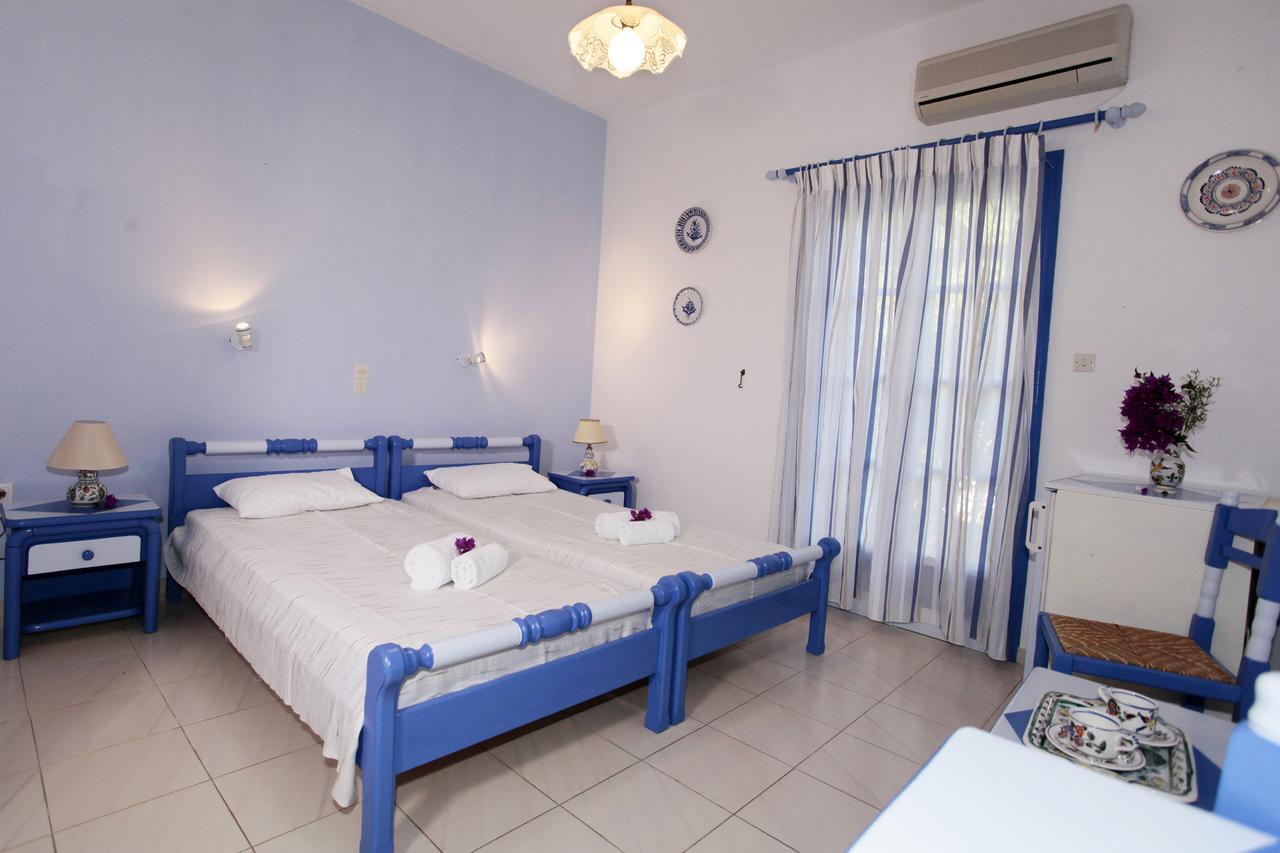 Deidamia Hotel Szkírosz Kültér fotó