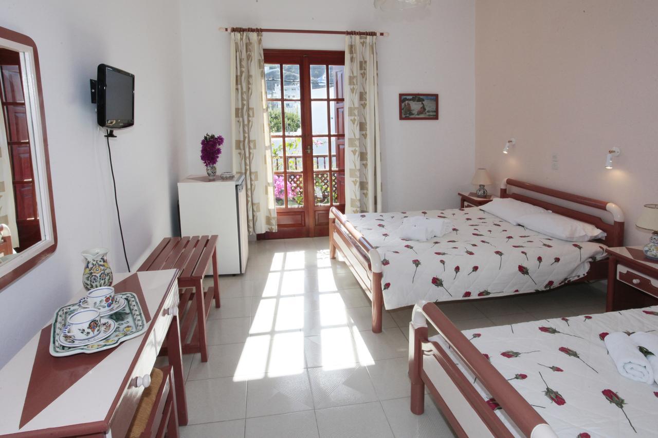 Deidamia Hotel Szkírosz Kültér fotó