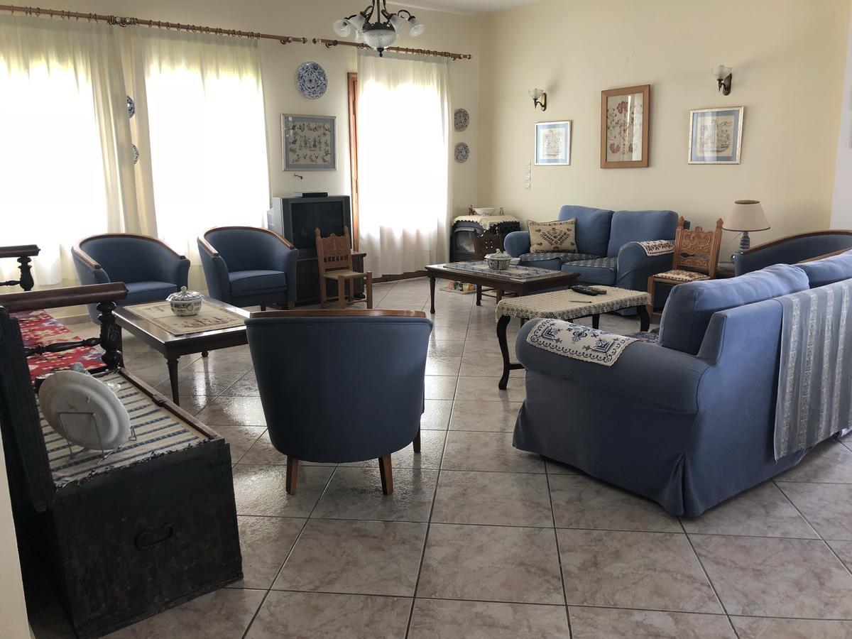 Deidamia Hotel Szkírosz Kültér fotó