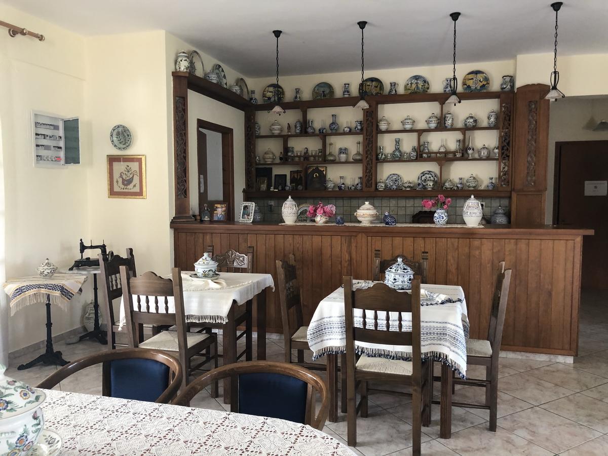 Deidamia Hotel Szkírosz Kültér fotó
